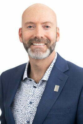 Headshot of Dr. Glenn Guilderson